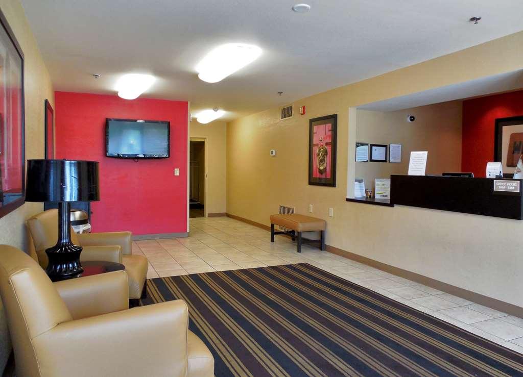 Extended Stay America Suites - Oklahoma City - Northwest Інтер'єр фото