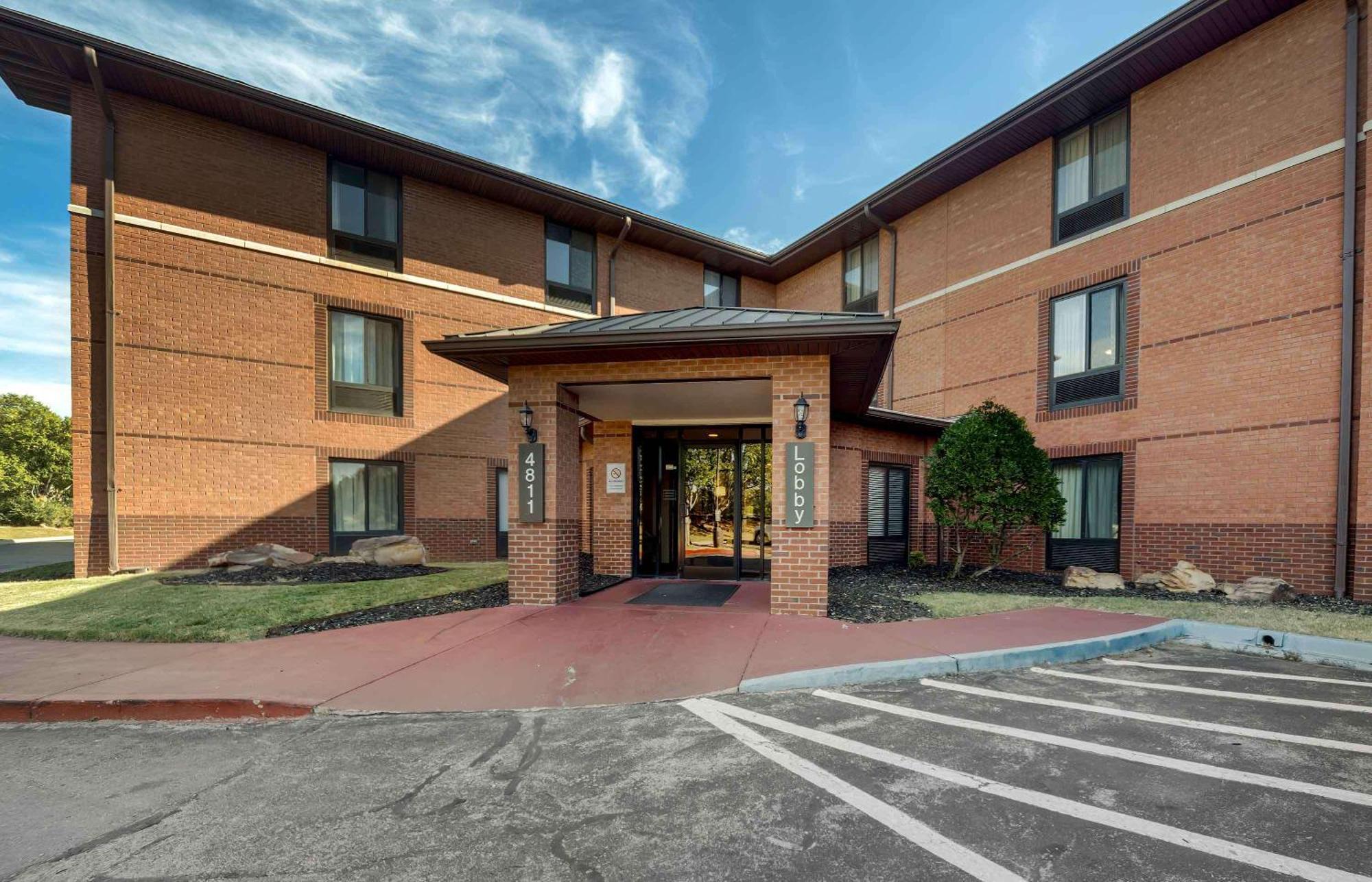 Extended Stay America Suites - Oklahoma City - Northwest Екстер'єр фото