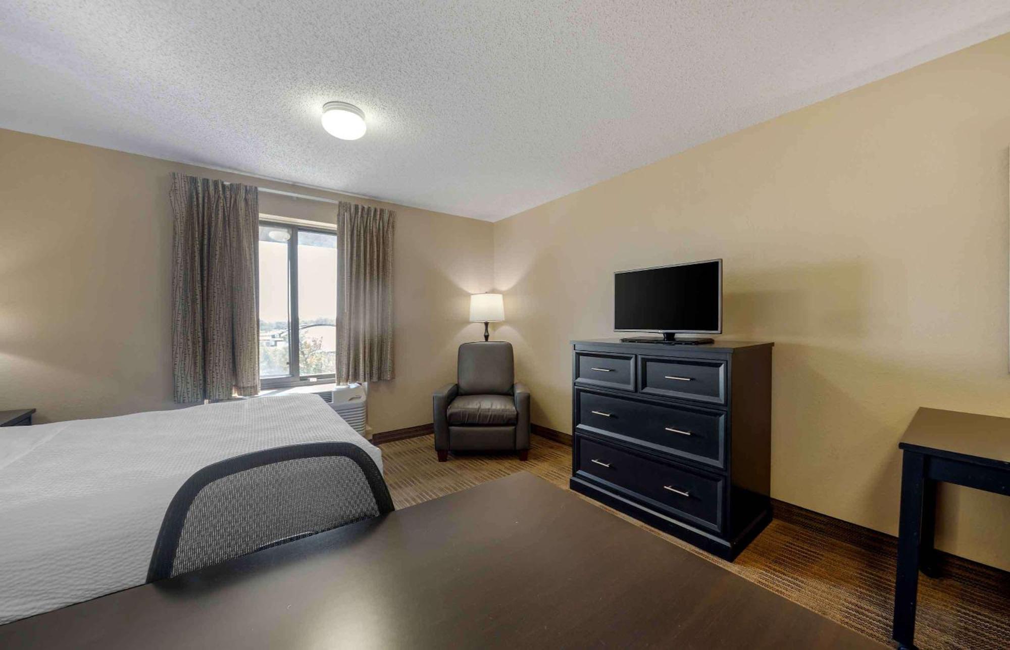 Extended Stay America Suites - Oklahoma City - Northwest Екстер'єр фото