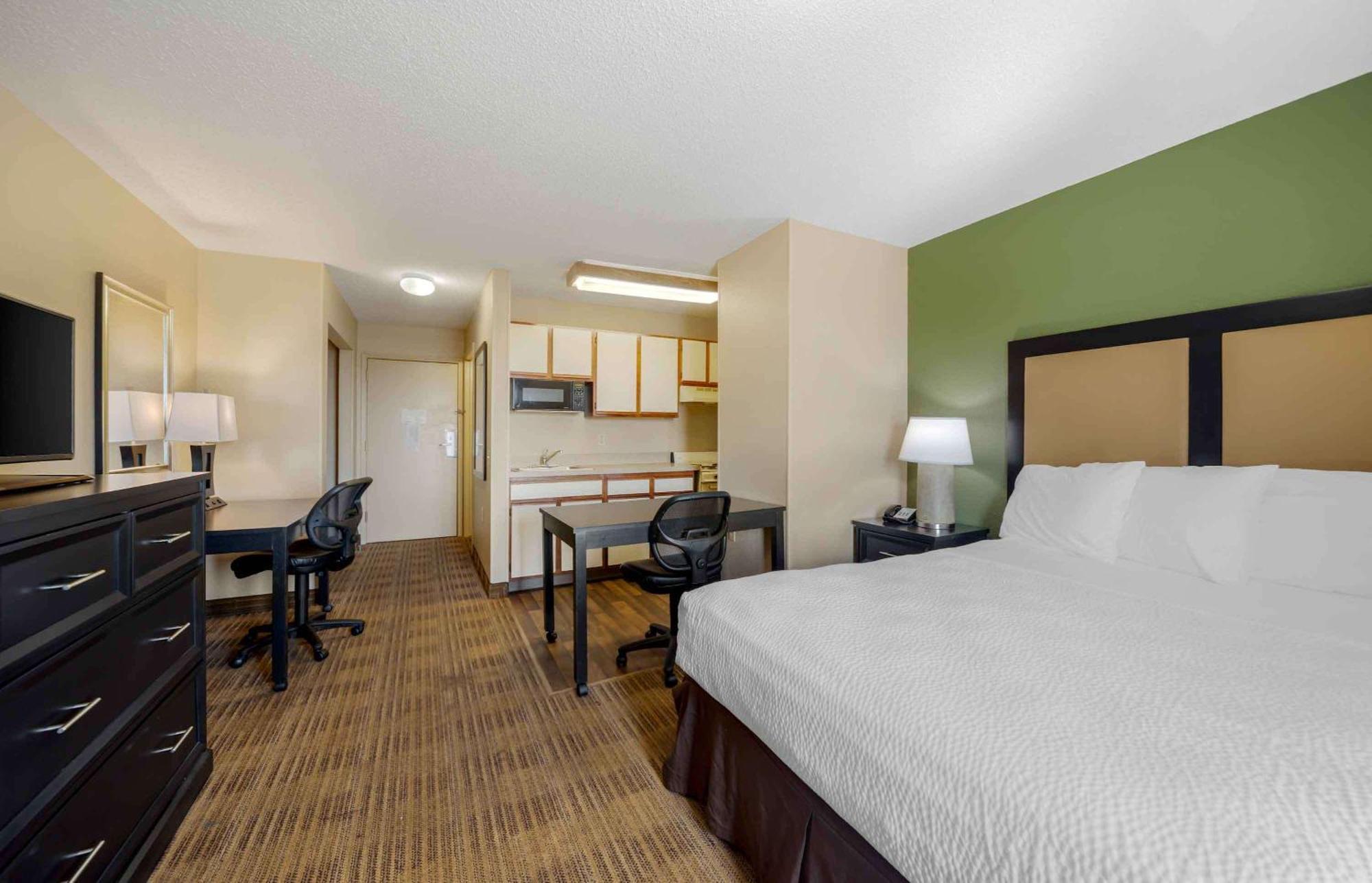 Extended Stay America Suites - Oklahoma City - Northwest Екстер'єр фото